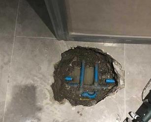 徐州市阳台漏水维修公司分享下暖气管道漏水的原因有哪些